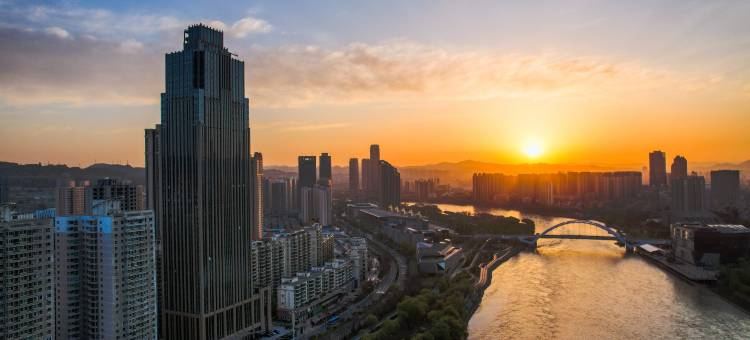 兰州会展中心高空河景亚朵S酒店图片