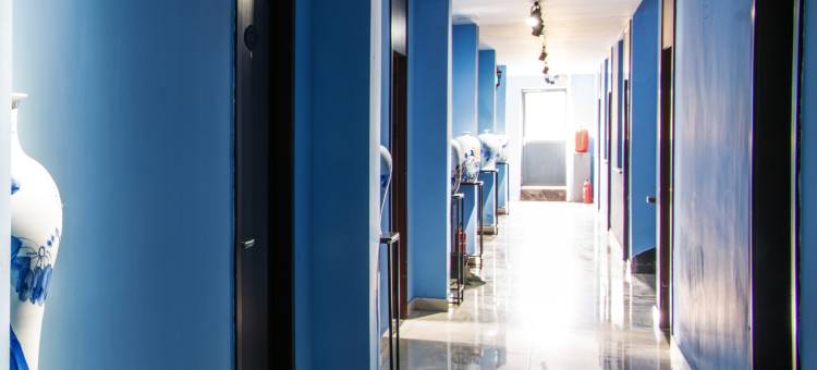 多胜艺术酒店图片