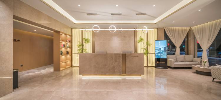 万信至格酒店(黄龙九寨高铁站店)图片