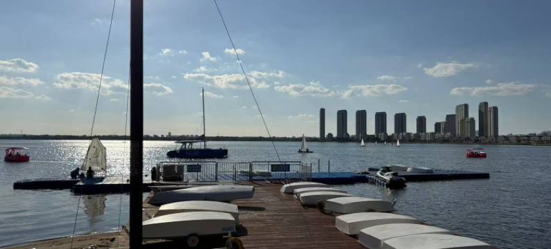 荣成悠享酒店(成山大道樱花湖店)图片