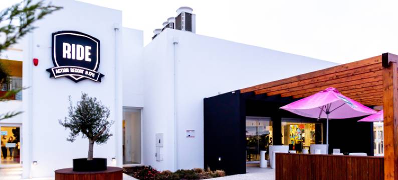 乘浪度假村及水疗中心(Ride Surf Resort & Spa Peniche)图片