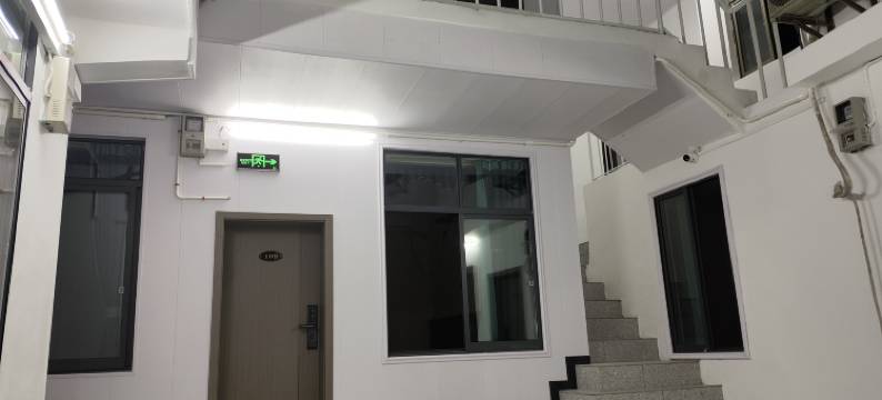 星莲民宿(岳麓山大学城阜埠河地铁站店)图片