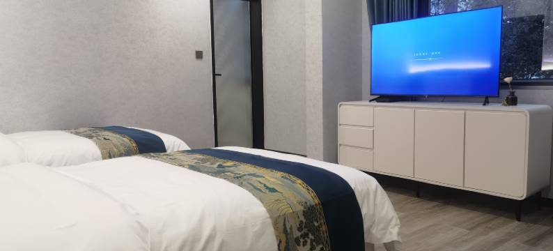 镇巴星期八商务酒店图片