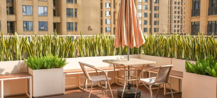 Rollin•如林酒店 (珠海拱北口岸富华里店)图片