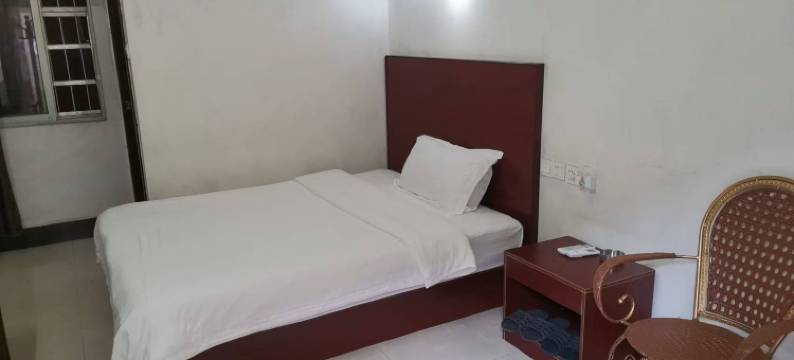 五指山秋光宾馆图片