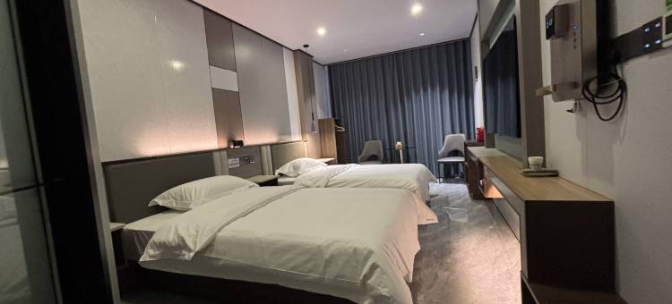 喜楹智行酒店(济源沁园路店)图片