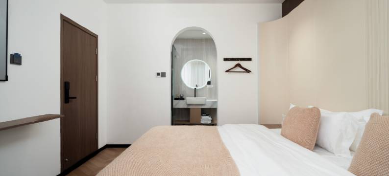 三亚尔宿智能旅馆(崖州站店)图片