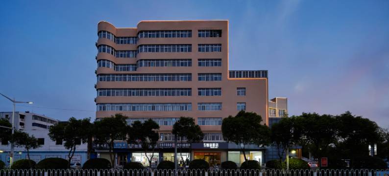 锦宿酒店•S(许昌曹魏古城胖东来生活广场店)图片