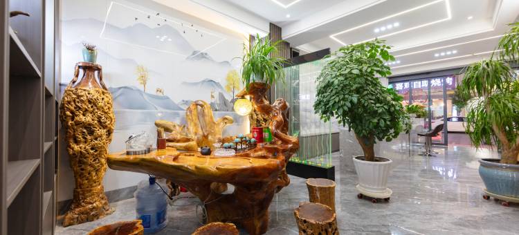 云居酒店(昭通合景广场店)图片