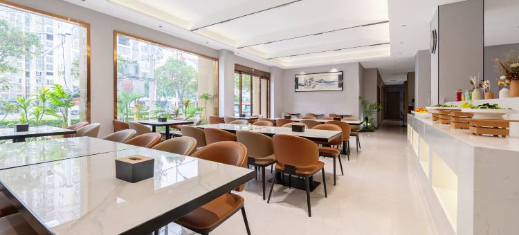 上蔡V90酒店(蔡都大道店)图片