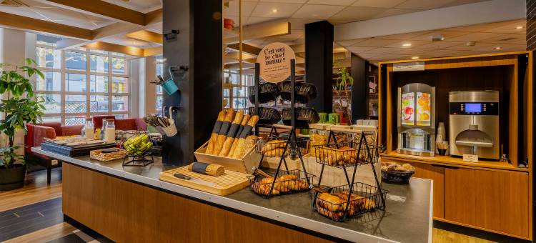 里尔鲁贝中心大广场B&B住宿加早餐酒店(B&B Hôtel Lille Roubaix Centre Grand-Place)图片