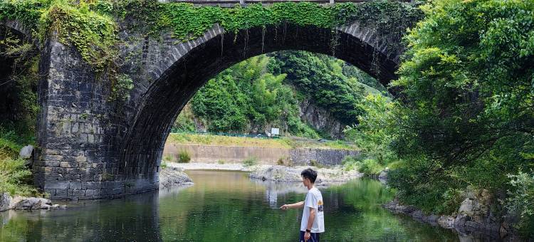 黄山休宁·山语溪民宿图片