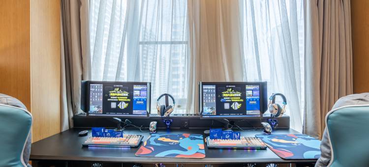 网鱼电竞酒店(骆岗中央公园店)图片