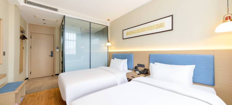 西华爱居酒店图片