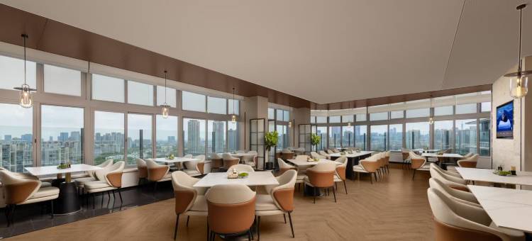 广州奥体中心黄村地铁站亚朵酒店图片