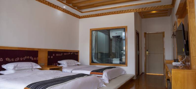 扎尕那静静的玛尼石民宿图片