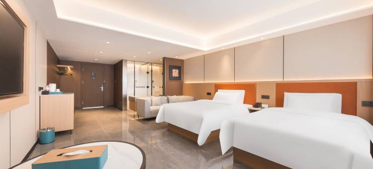 潮漫酒店(青岛草原高尔夫黑龙江中路店)图片