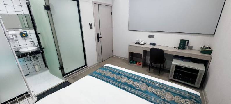 可梦·民宿(柳州高铁站柳南万达店)图片