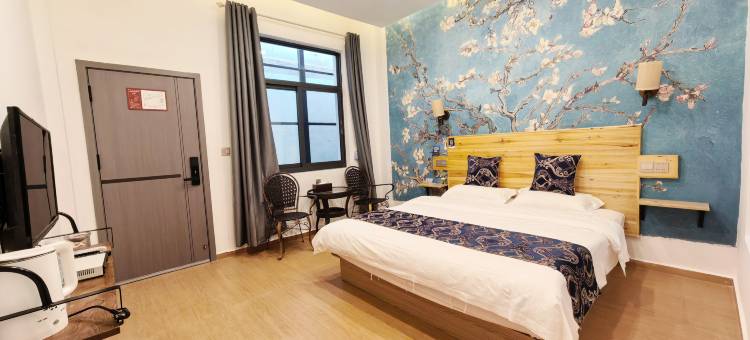 腾冲归庐·路隐客栈(和顺古镇店)图片