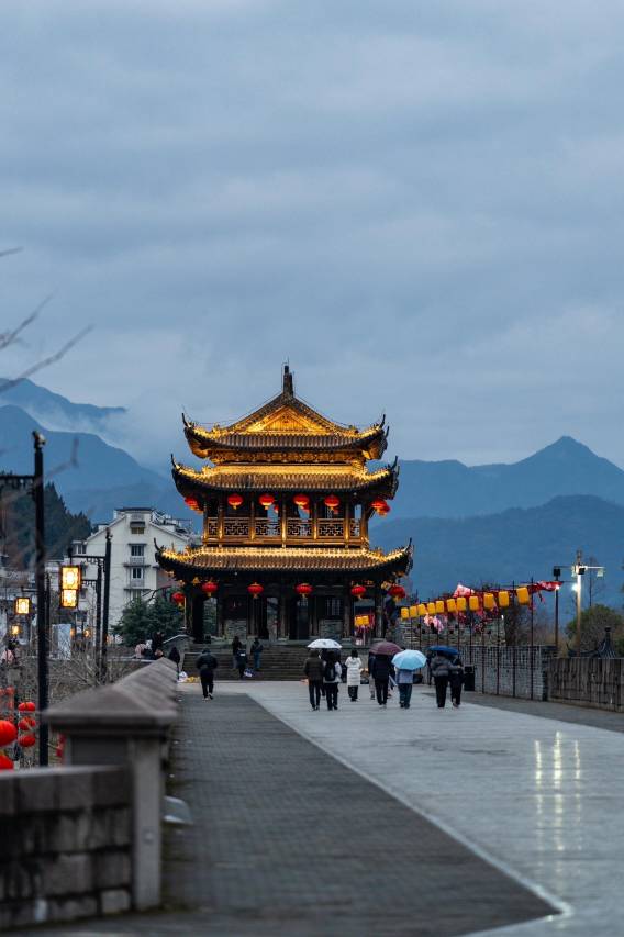 如颐轻居酒店(建德梅城古镇严州古城店)图片