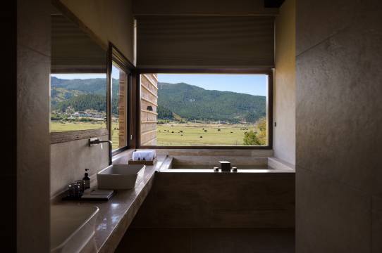 半渡·安那达野奢度假庄园(香格里拉店)图片