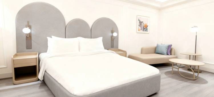 重庆解放碑中心美居酒店图片