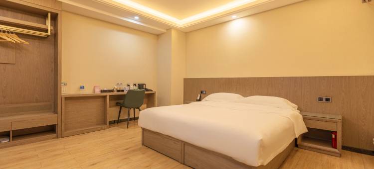 杭锦旗君鸿假日酒店图片