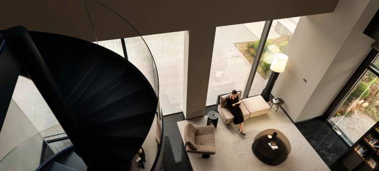 武汉武昌长江中心江景亚朵酒店图片