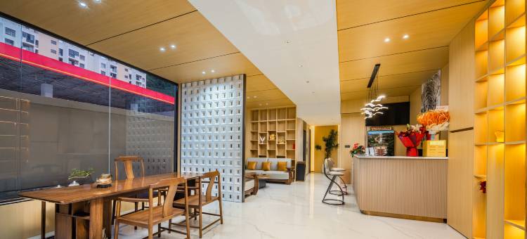 亚悦酒店(墨江哈尼大道店)图片