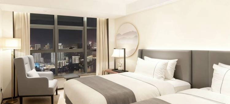 怡程酒店(柳州音乐喷泉银泰城店)图片