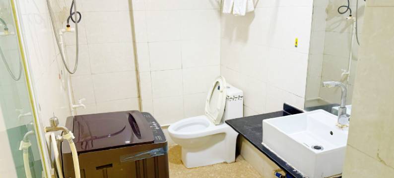 广州钟新宾馆(钟落潭地铁站店)图片