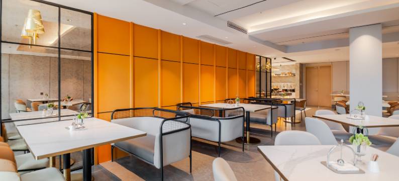 YUNIK电竞酒店(杭州良渚古城遗址公园店)图片