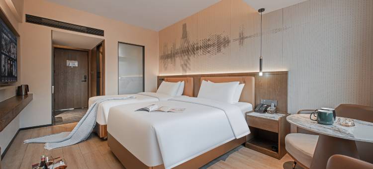 伯爵优选轻居(深圳水贝珠宝城草埔地铁站店)图片