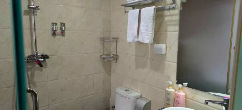 锦绣园假日酒店(十堰东风大道店)图片