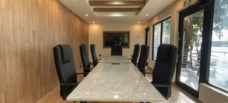 克里斯塔利诺滨海酒店餐厅和SPA(Cristalino Lagoon Front Hotel, Restaurant & Spa)图片