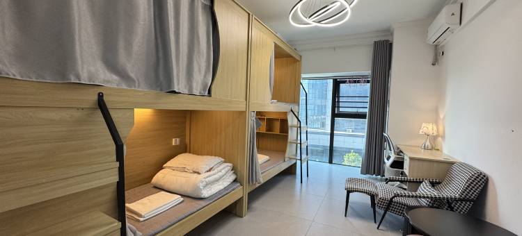 长沙江景落日女生青旅(培元桥地铁站店)图片