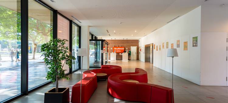 巴塞罗那费拉易捷酒店(easyHotel Barcelona Fira)图片
