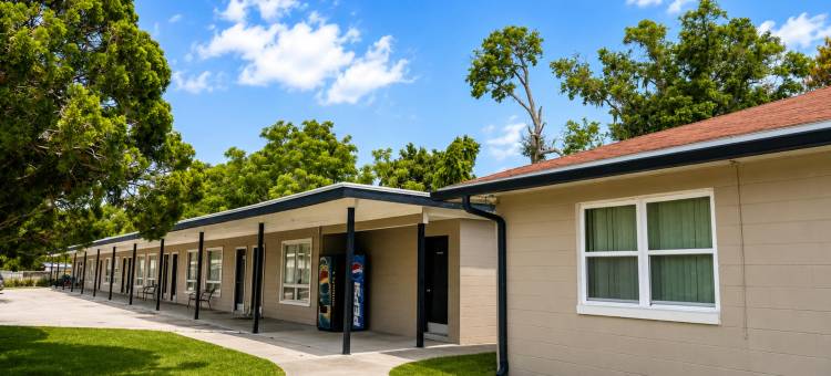 佛罗里达花园汽车旅馆温特黑文靠近乐高乐园(Florida Garden Motel Winter Haven Near LEGOLAND)图片