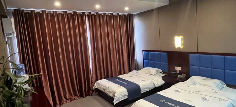 如家华驿精选酒店(洛阳嵩县白云大道店)图片