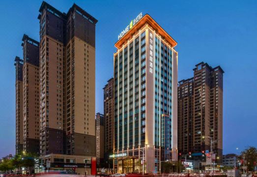 普宁希尔顿惠庭酒店外景图