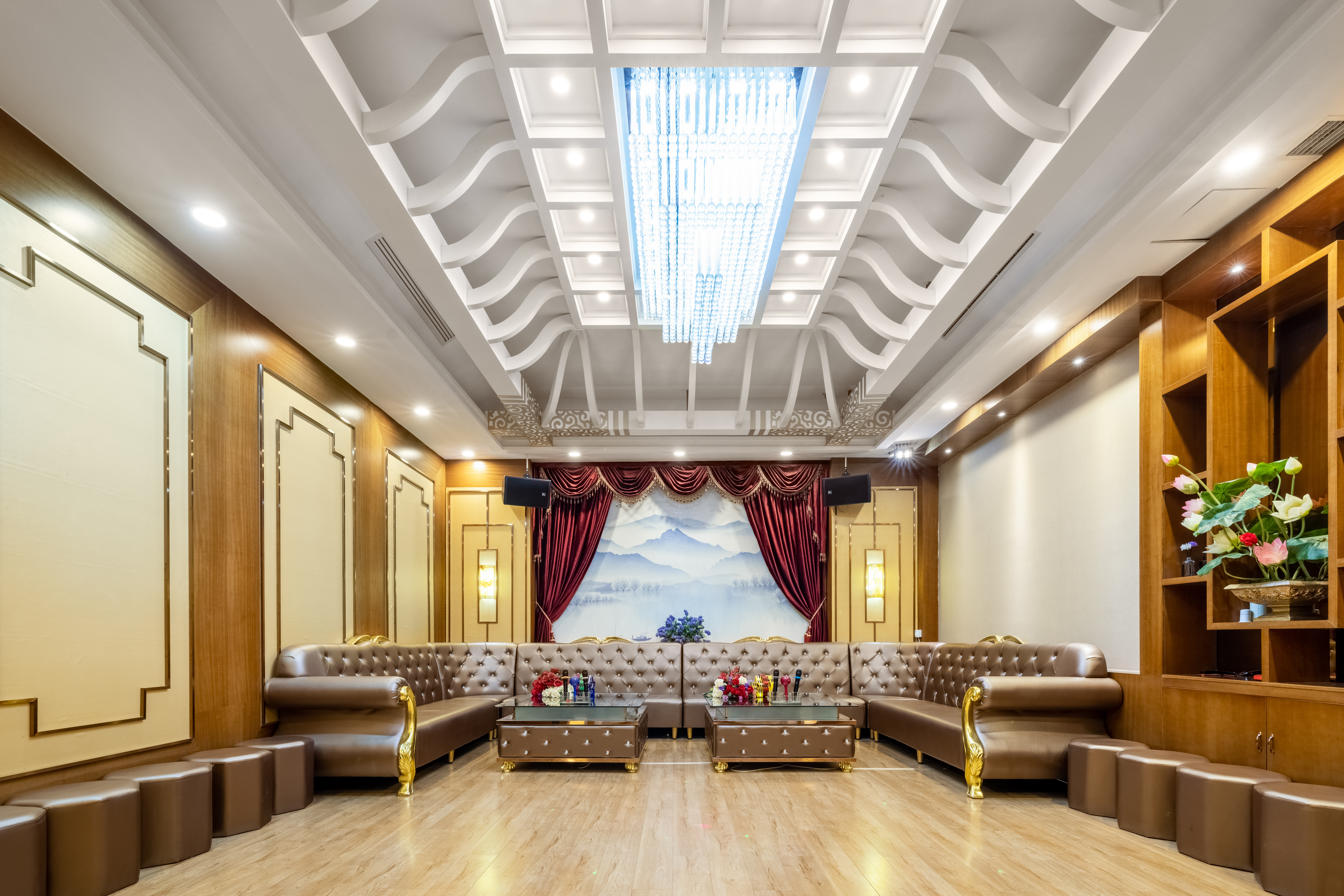 James Joyce CoffetelOver view