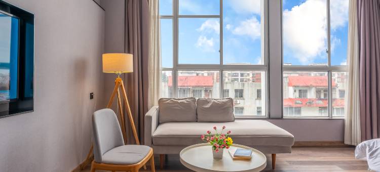 万行酒店(南宁东盟开发区客运站大帽山文化广场店)图片