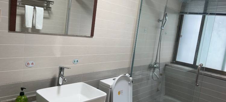 麦秀酒店(南充火车站西华师范大学店)图片