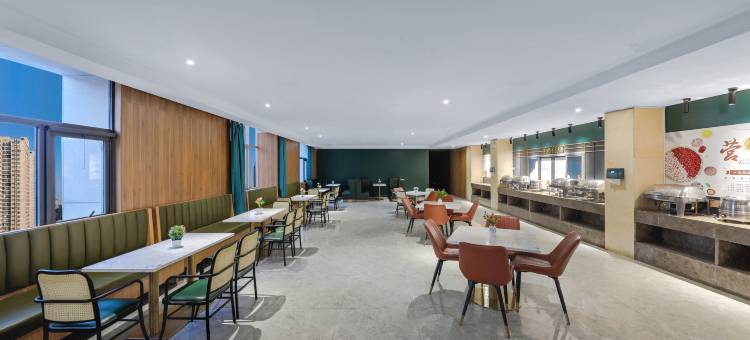 大有·保泰商务酒店(新蔡月亮湾公园店)图片