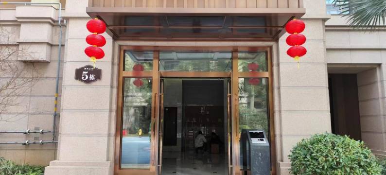 万呈行政公寓(珠海北站宝龙城店)图片