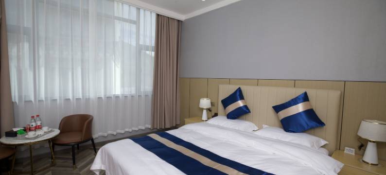 丁青县胜康酒店图片