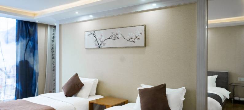 泸定海螺沟景区杨家小院图片