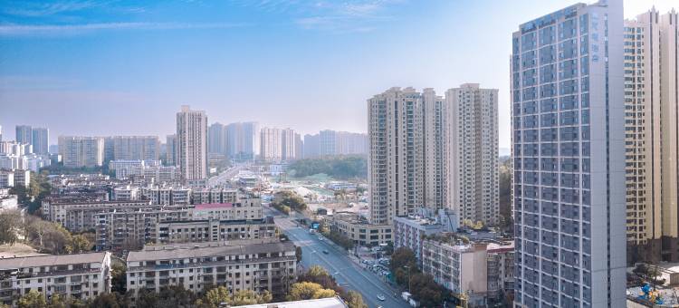 霆曦酒店(长沙理工大学碧沙湖地铁站店)图片