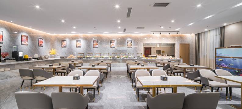 阿拉尔桉漫君悦酒店图片