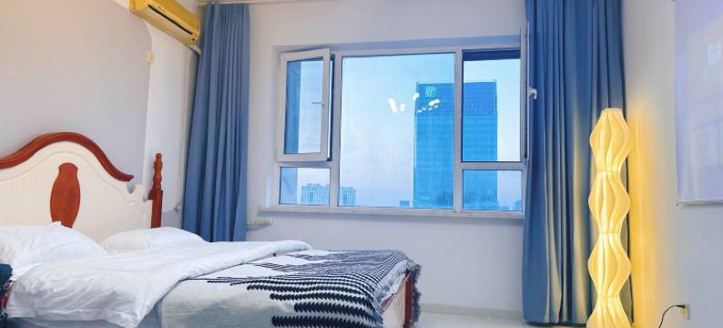 爱悦观影民宿(东方广场店)图片